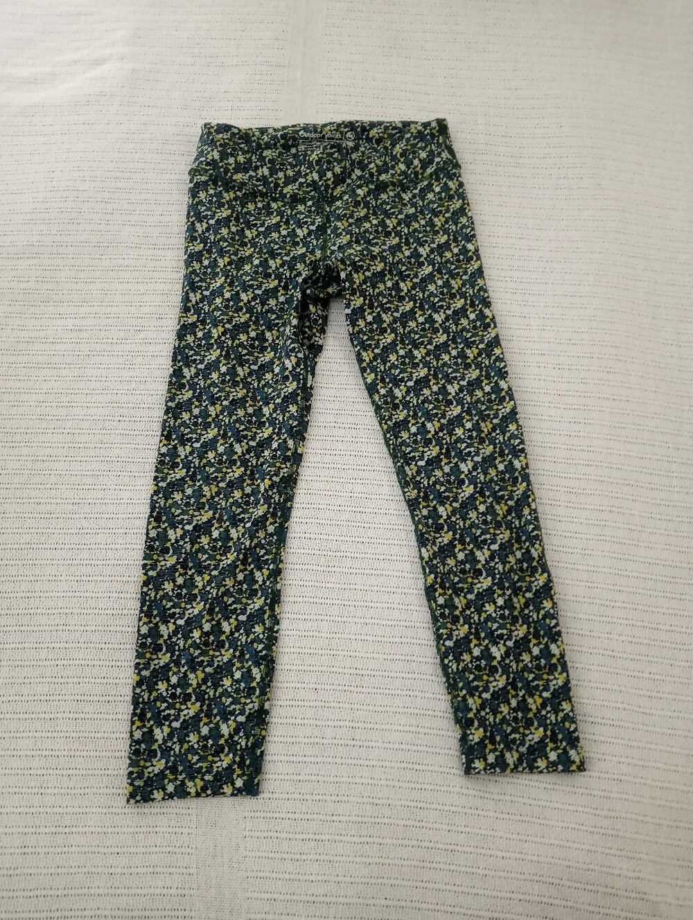 OUTDOOR VOICES Cropped Leggings